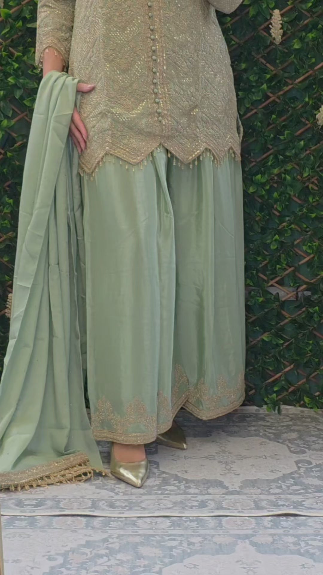 Party wear